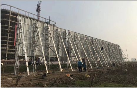 屏边什么是广告物料？