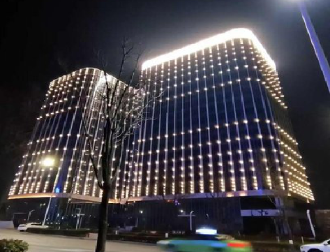 屏边亮化工程安装注意事项。